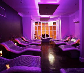 Bannatyne Kingsford Park Heated Loungers