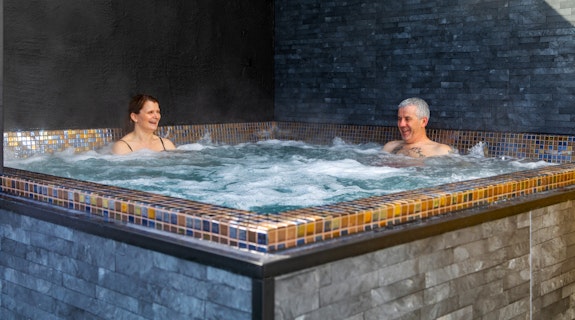 Springfield Hotel & Health Club Spa Pool